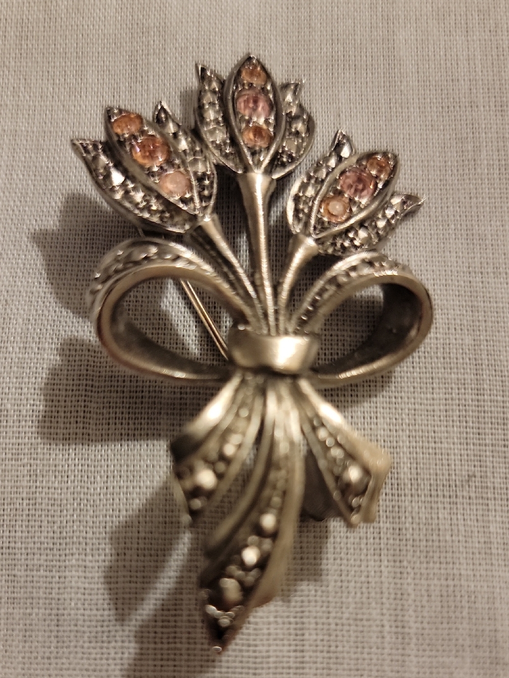 Avon Silver-Tone Bow Brooch with Pink and Peach Stones